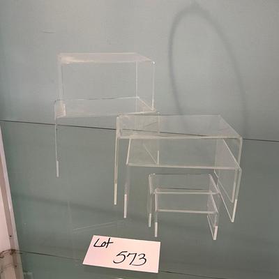 573 Set of 6 Acrylic Display Stands