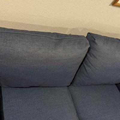 Bungalow Loveseat by Vanguard Furniture