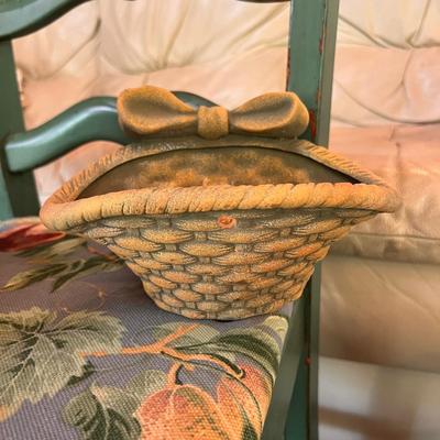 Mixed Lot Country Style Decor