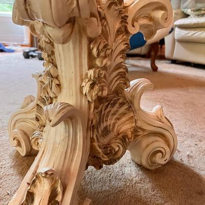 Classical Pedestal Glass Top Coffee Table