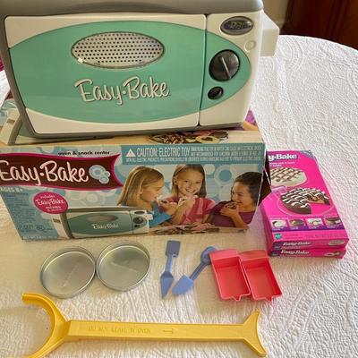 Easy Bake oven