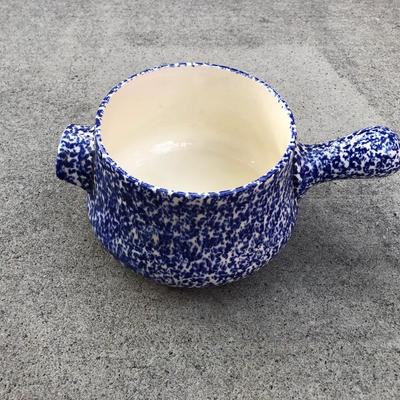 Fun Blue pot made in USA