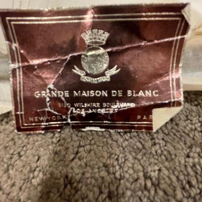 Vintage Napkins and Doilies