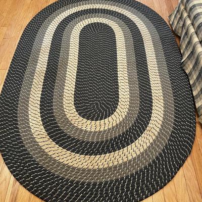 B - BRAIDED Blue Rug 