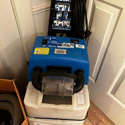 B - Rug Doctor Pro Machine 