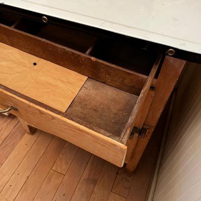 B Hoosier, Side Kitchen Cabinet Enamel Top