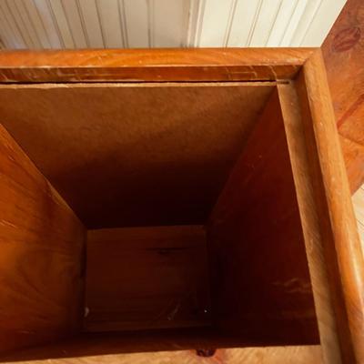 B Combo: Stool and Pin Bin