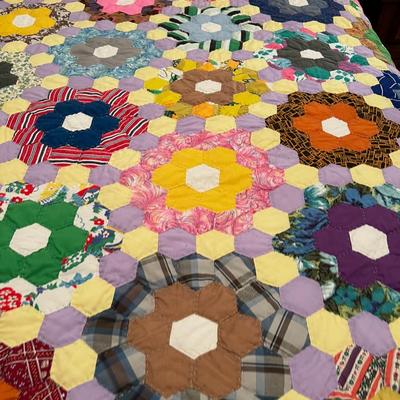 B Antique Hand Made Quilt Lovely 