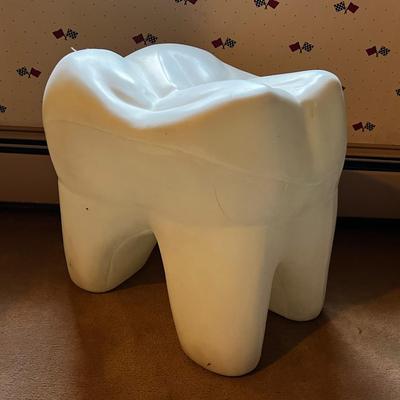 U Blow Mold Tooth Stool 
