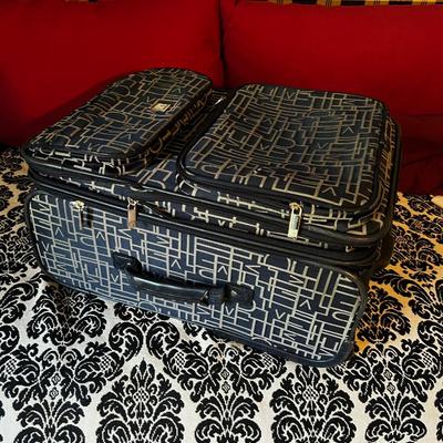 U Suit Case 