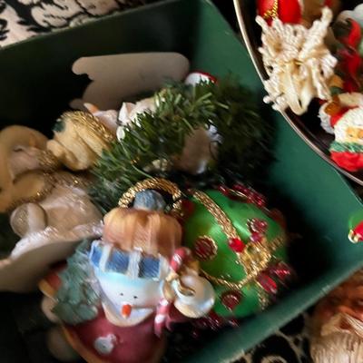 Up-- Christmas DÃ©cor