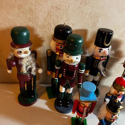 UP -- Mega Lot of Wooden Soldier Nut Crackers