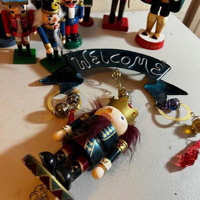 UP -- Mega Lot of Wooden Soldier Nut Crackers