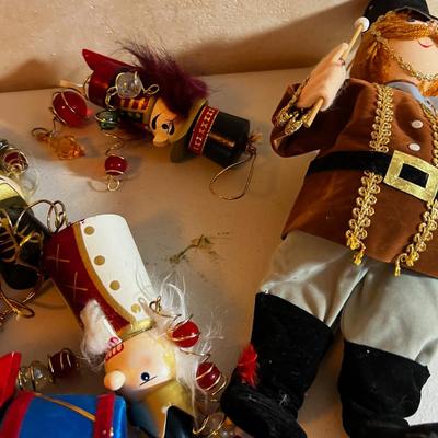 UP -- Nutcracker Style Ornament Pile