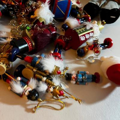 UP -- Nutcracker Style Ornament Pile