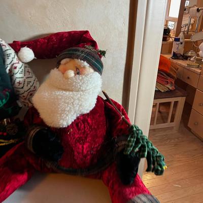 UP -- Christmas Stuffies (3) 