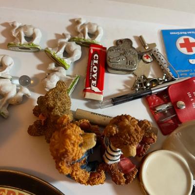 UP -- Tray of Miniatures 