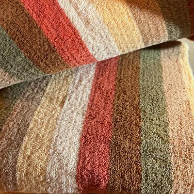 UP -- PILE-O-TOWELS 