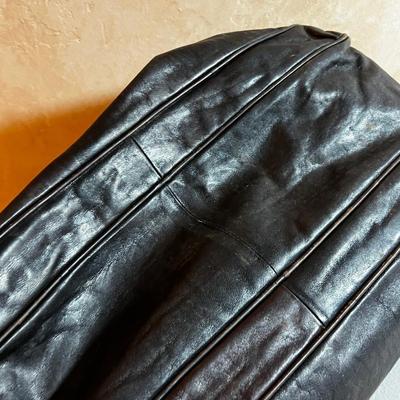 UP -- AWESOME Vintage Leather Duffel from Italy