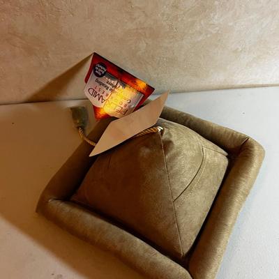 UP -- NEW Tablet or Book holder 