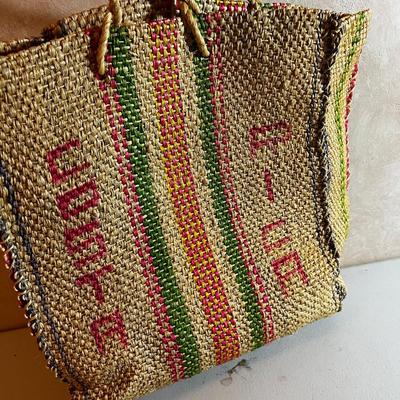 UP -- VINTAGE Costa Rica Woven BAG