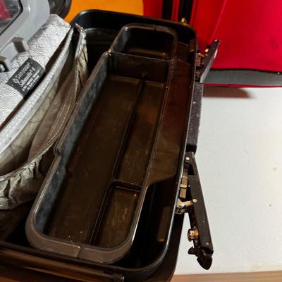 UP -- Suite Case and Cosmetic Bag for Travel