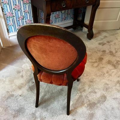 UP -- French Proventil Chair Orange Fabric TUFTED! 