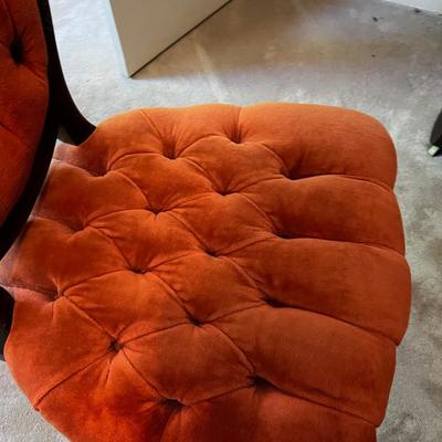 UP -- French Proventil Chair Orange Fabric TUFTED! 