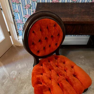 UP -- French Proventil Chair Orange Fabric TUFTED! 
