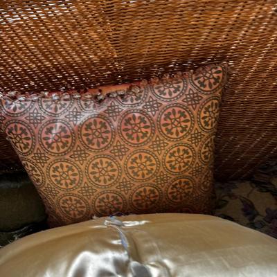 UP -- Wicker Love Seat with Iron Frame and LOTS of Pillows to match.