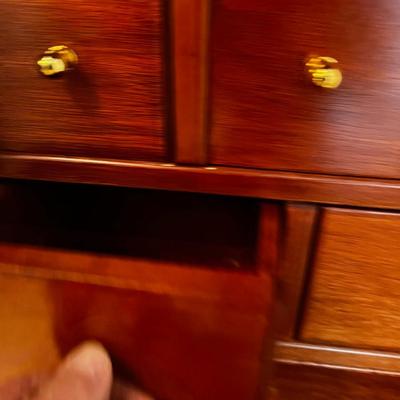 UP -- Accessories Cupboard 