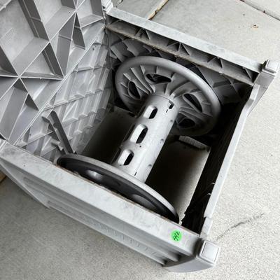 GARAGE - Hose Reel and Garden Tools 