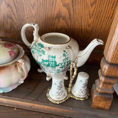 GARAGE --All the Mixed Lot of Fine China, Porcelain & Glass Leftovers. LOT