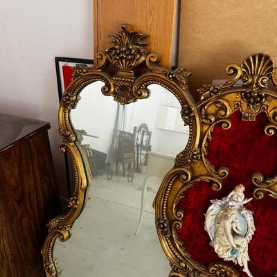 GARAGE -- Supper Ornate Mirror Hollywood Regency 1970's 