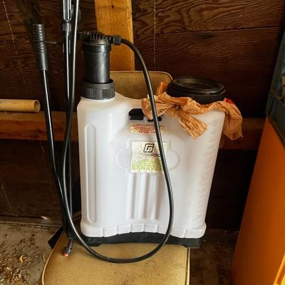 GARAGE -- Back Pack Weed Sprayer