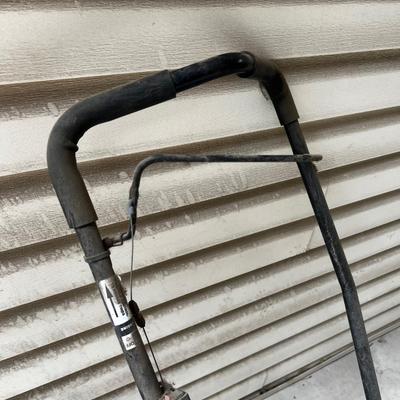 GARAGE -- Mantis Tiller 