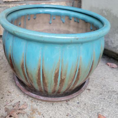 Ceramic Pots and More (G-DW)