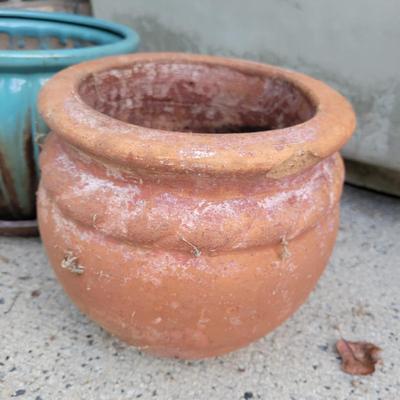Ceramic Pots and More (G-DW)