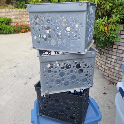 Storage Bins and Crates (G-DW)