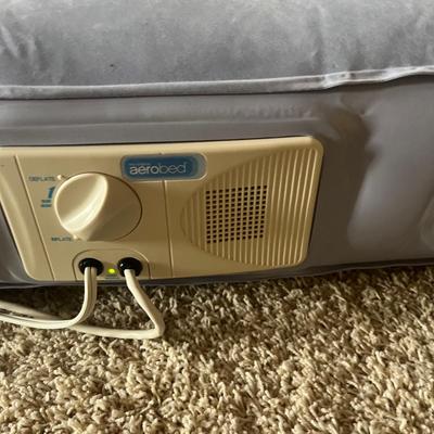 Two Aero Beds (B1-MG)