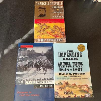 Books on Famous Battles & More (D2-MG)