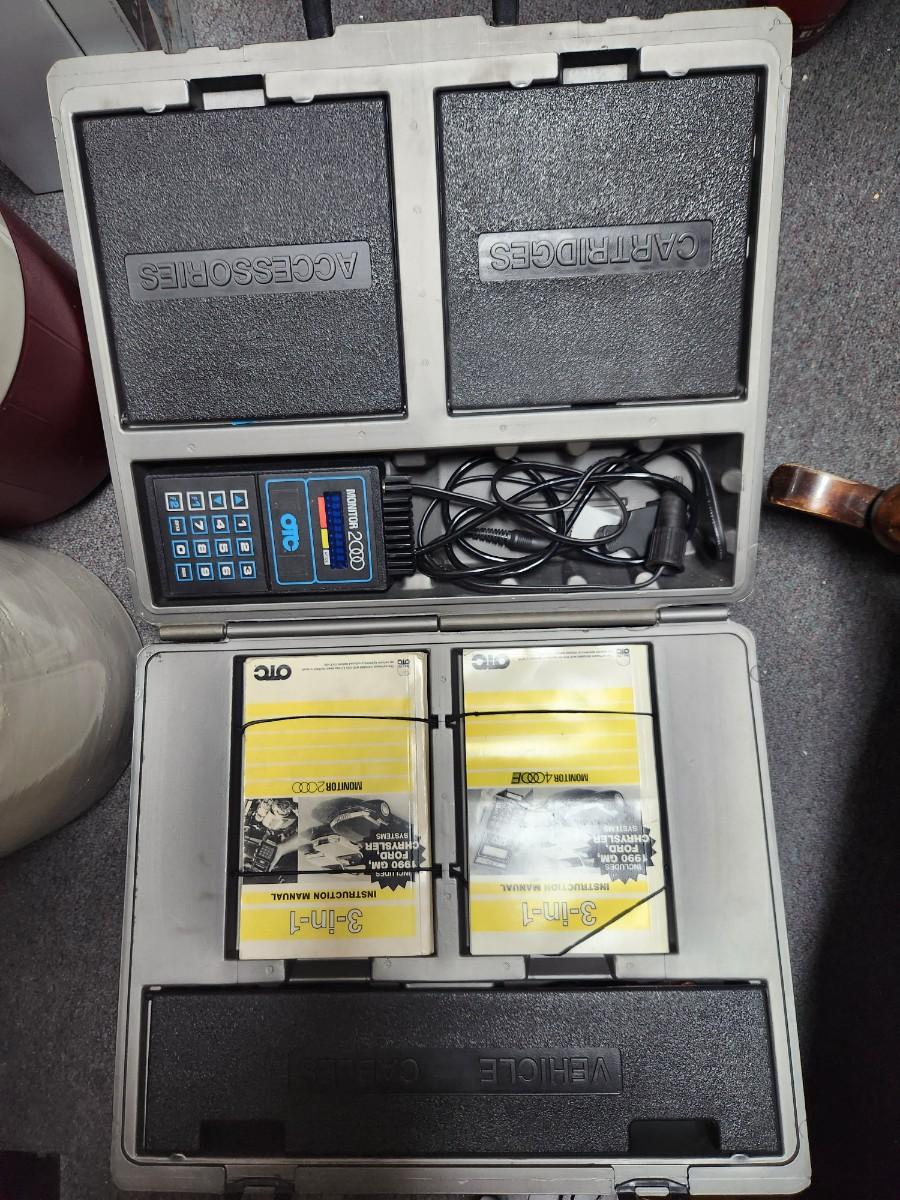 Vintage odb2 scanner | EstateSales.org