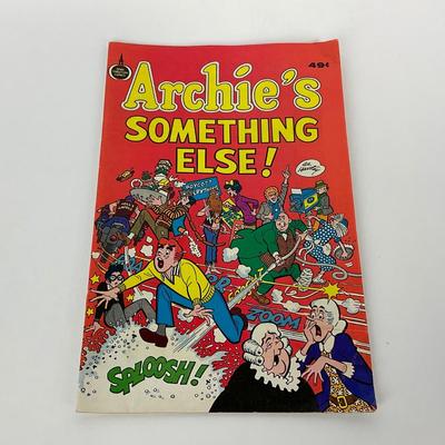 -200- COMICS | Pep & Archie Comics