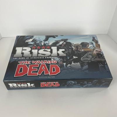 -202- GAME | Factory Sealed Risk | The Walking Dead