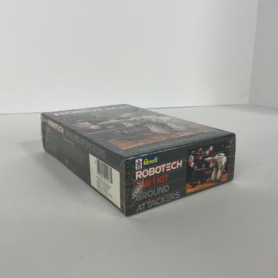 -204- COLLECTIBLE | 1984 Revell Robotech Ground Attackers 2-In-1 Kit Factory Sealed | 1/170