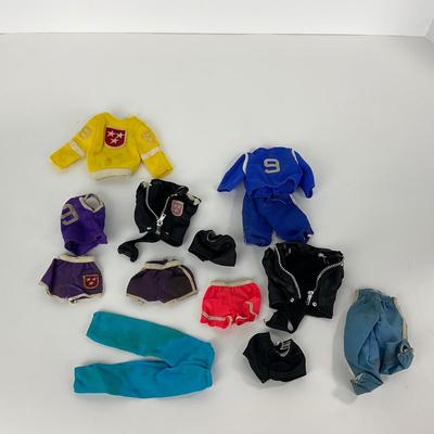 -211- COLLECTIBLE | 1960â€™s Ken Doll Clothing & Accessories