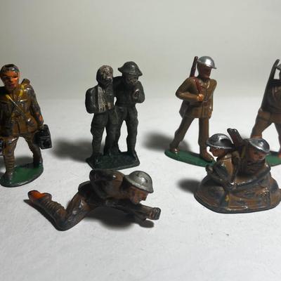 Six Barclay Soldiers