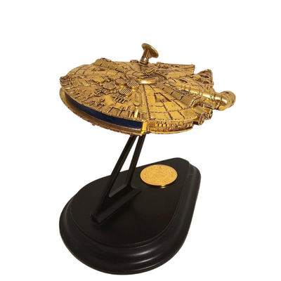 Star Wars Millennium Falcon gold plate