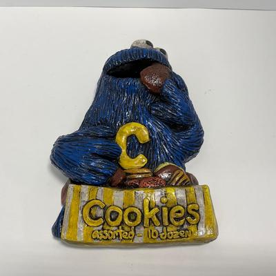 -226- COLLECTIBLE | 1970â€™s Sesame Street Chalkware Art