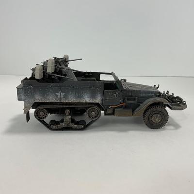 -227- TANK | Unimax/Forces Of Valor Half Track Tank | 1:32 Scale